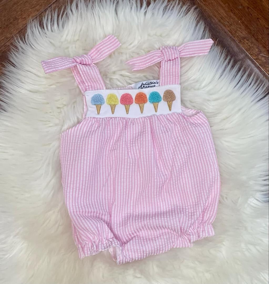 French knot Ice Cream