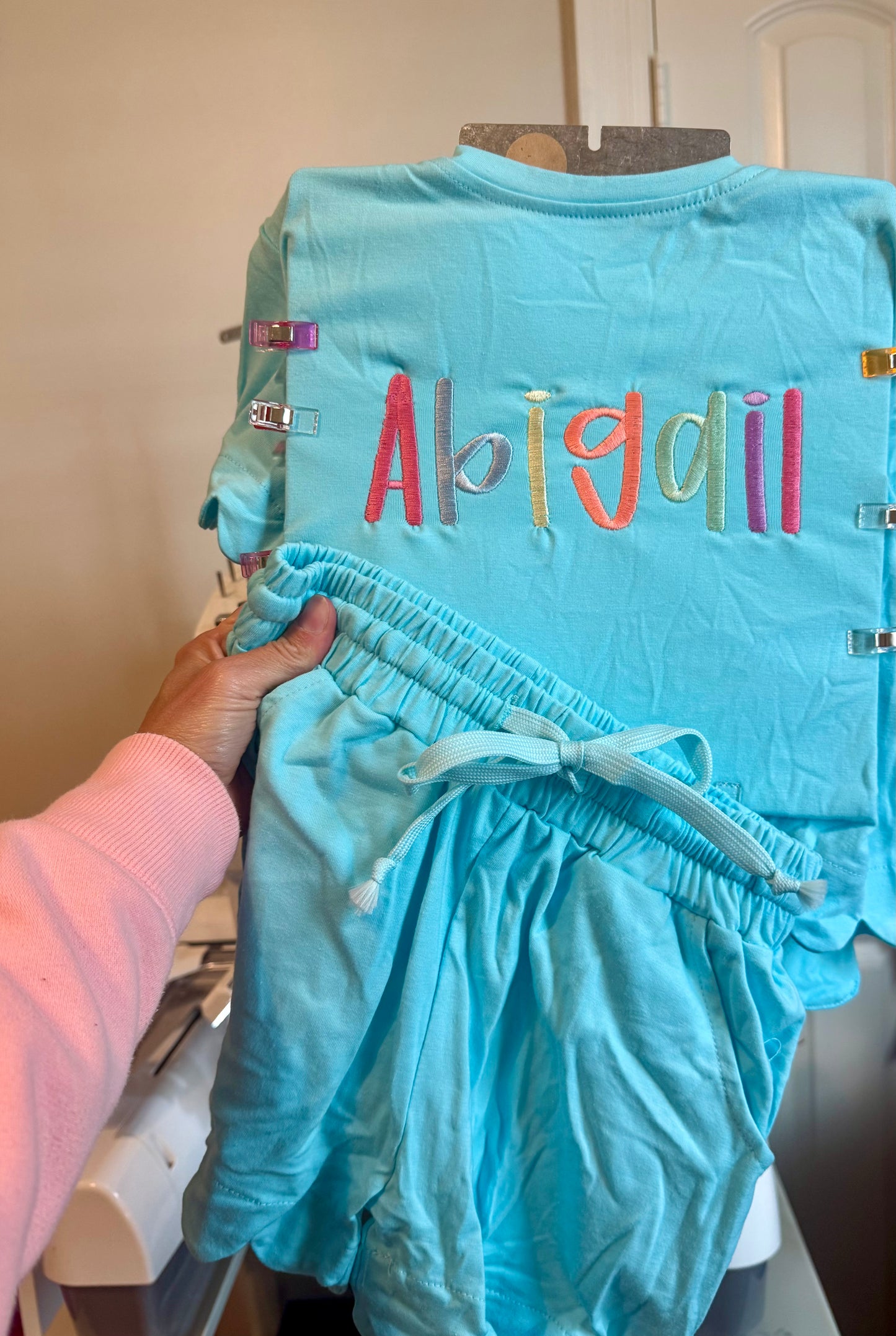 Scalloped Short Sets